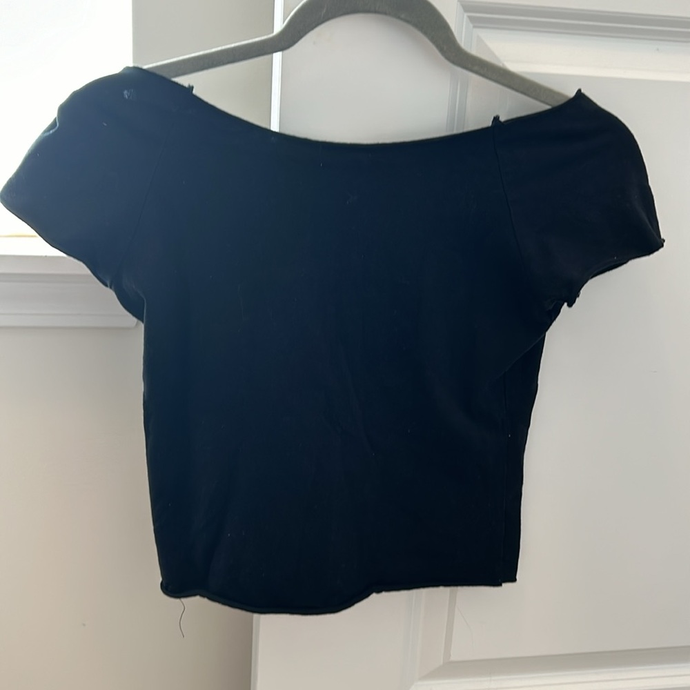 Brandy Off-Shoulder Tee - Picture 4 of 6